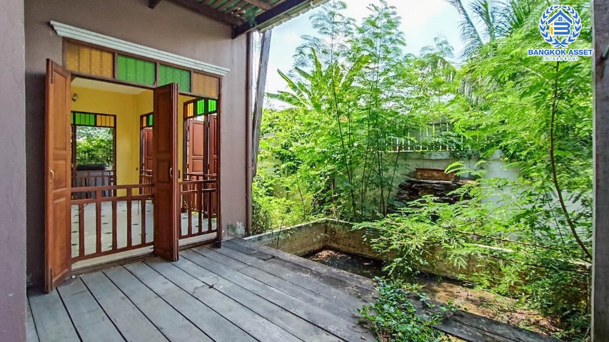 *****ทาวน์โฮมมือสองย่านนนทบุรี ม.ลูกกอล์ฟ พรีเมี่ยม ติวานนท์-ปากเกร็ด #หลังมุม เนื้อที่กว้างขวางสุดๆ ถึง 46 ตร.ว. ฟังก์ชัน 3 ห้องนอน 3 ห้องน้ำ 3 ที่จอดรถ ตกแต่งบ้านด้วยวัสดุอย่างดี พร้อมของแถมเพียบ! บนทำเลคุณภาพ ใกล้รถไฟฟ้าสายสีชมพู "สถานีแยกปากเกร็ด" และทางด่วน "ศรีรัช"